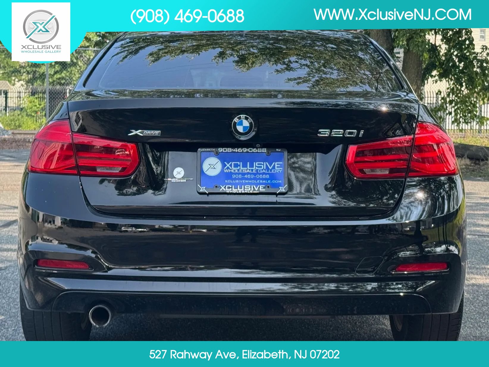 Used 2018 BMW 320i xDrive Sedan AWD/4WD image 3