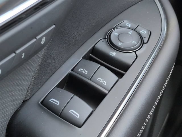 Used 2025 Buick Envision Preferred AWD/4WD image 25