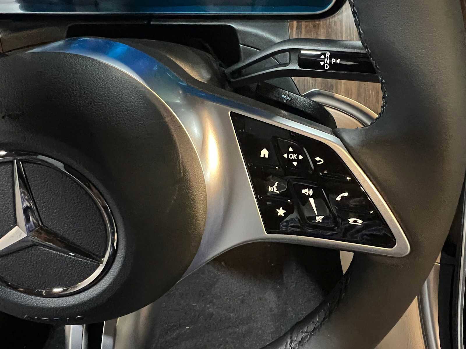 Used 2025 Mercedes-Benz C 300 4MATIC Sedan image 22