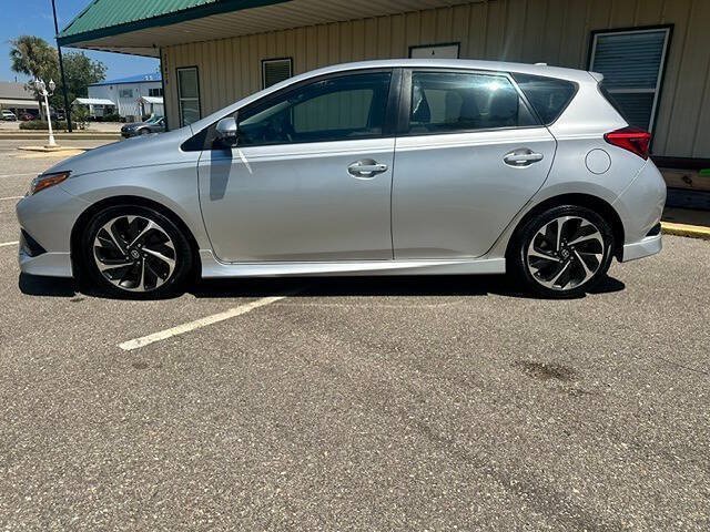 Used 2016 Scion iM FWD image 3