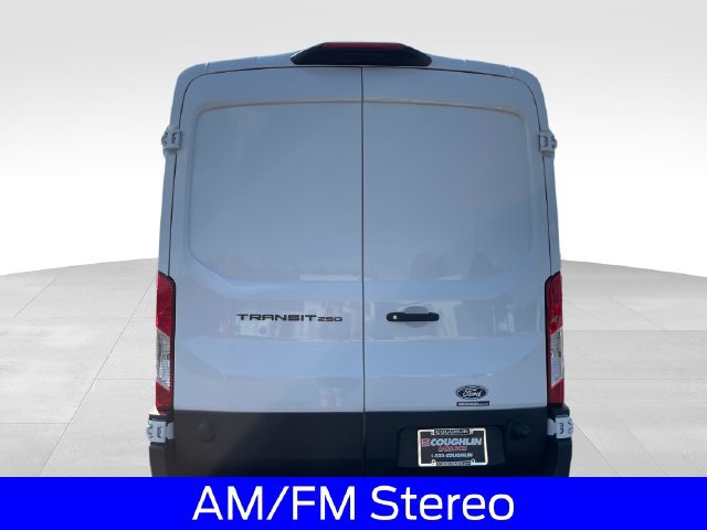 New 2026 Ford Transit 250 148 Medium Roof RWD image 4
