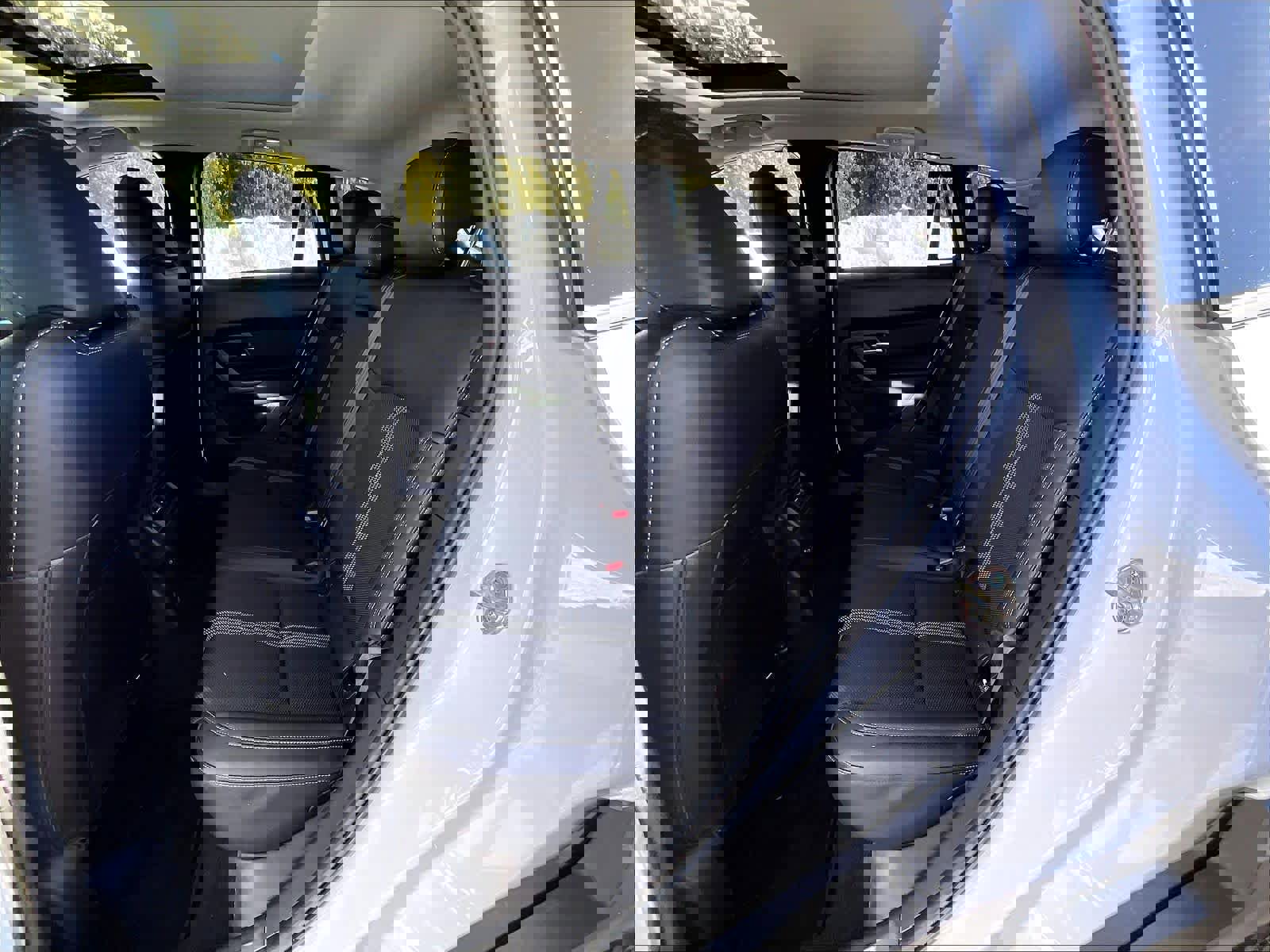 Used 2025 MAZDA CX-50 AWD 2.5 S w/ Premium Package image 15