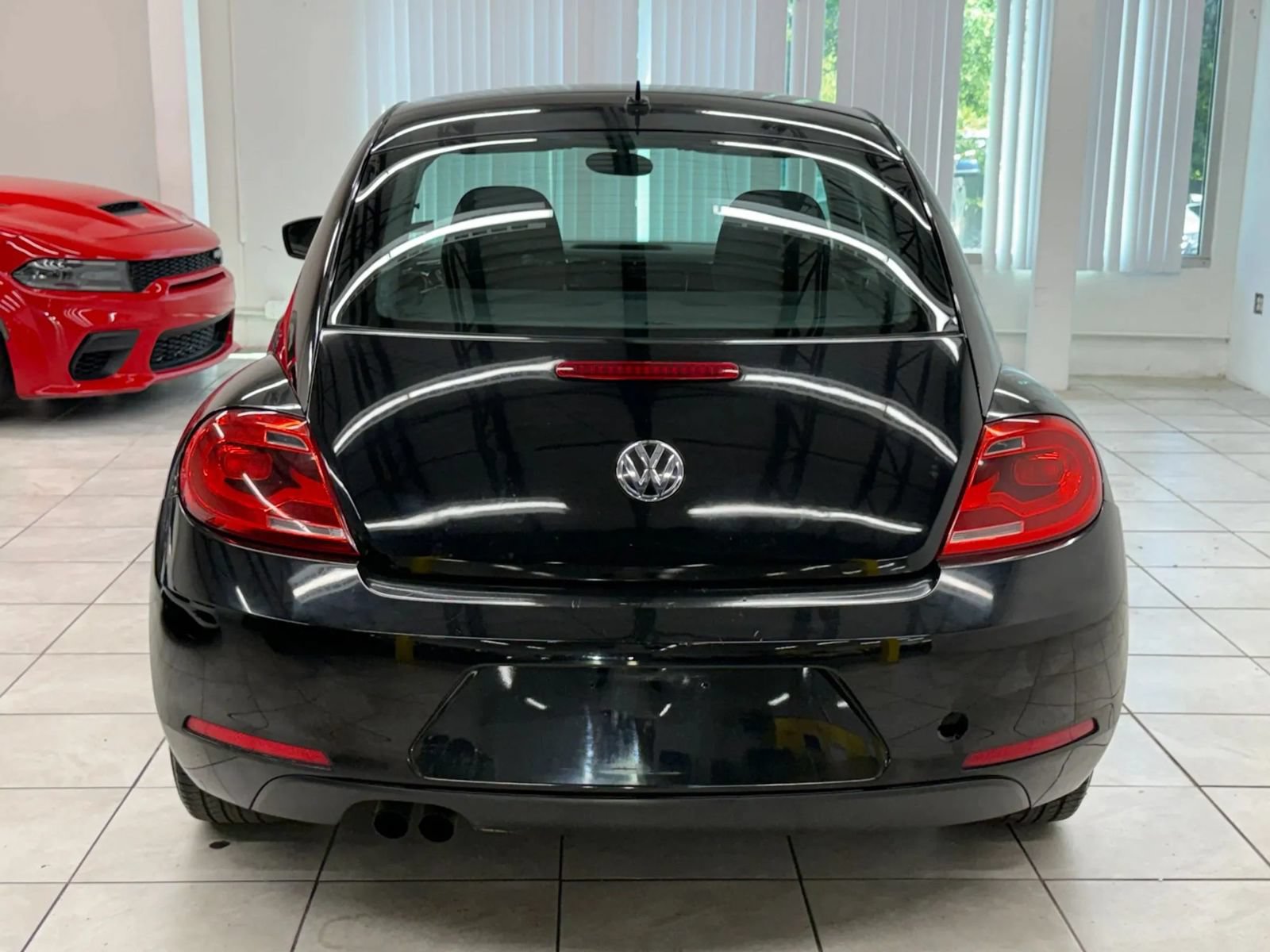 Used 2014 Volkswagen Beetle 1.8T FWD image 8