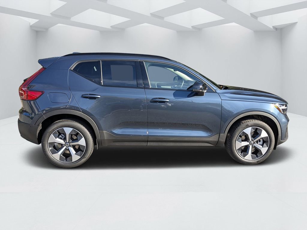 New 2026 Volvo XC40 B4 Plus w/ Protection Package Premier FWD image 2