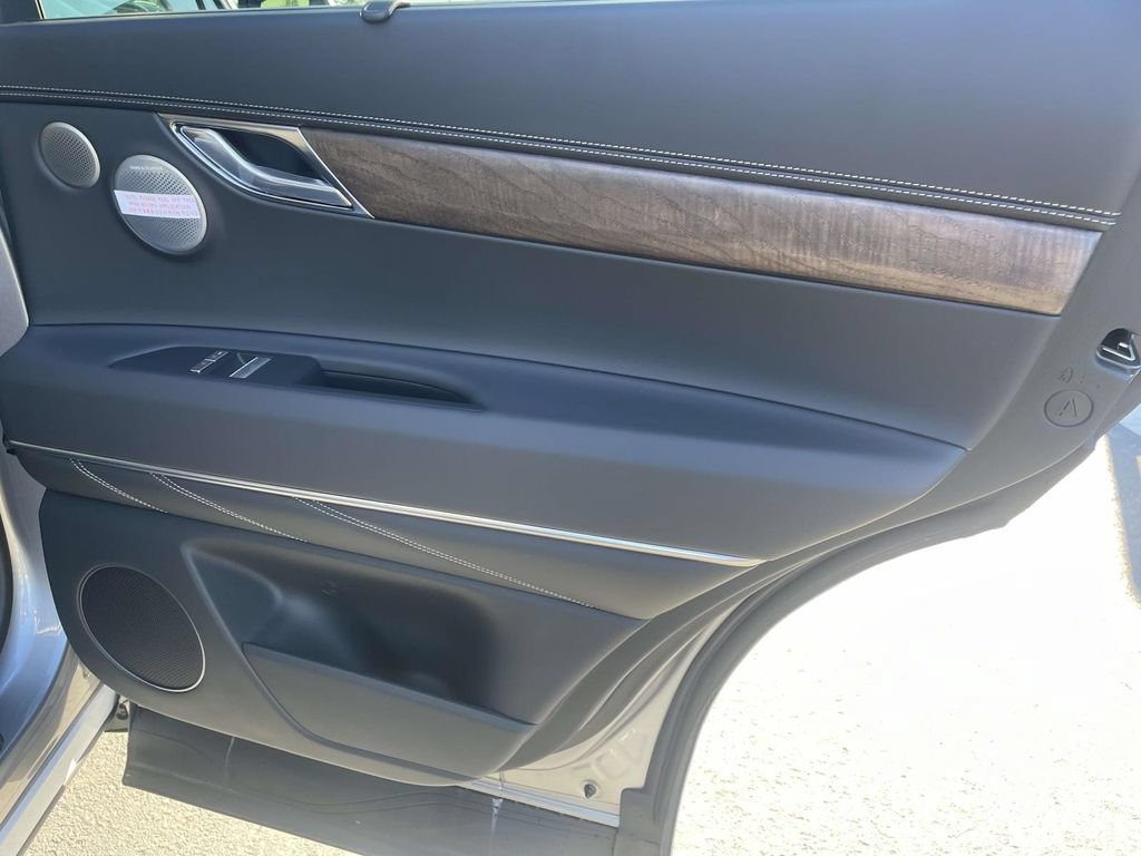 New 2026 Genesis GV80 2.5T Prestige AWD/4WD image 24
