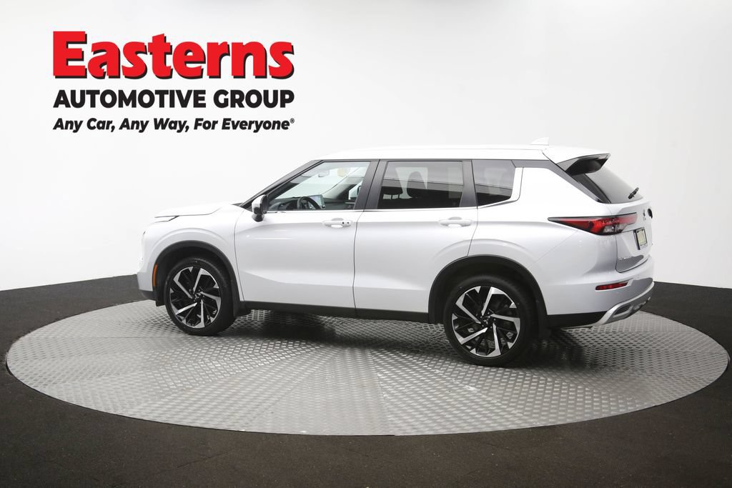 Used 2024 Mitsubishi Outlander SE AWD/4WD image 61