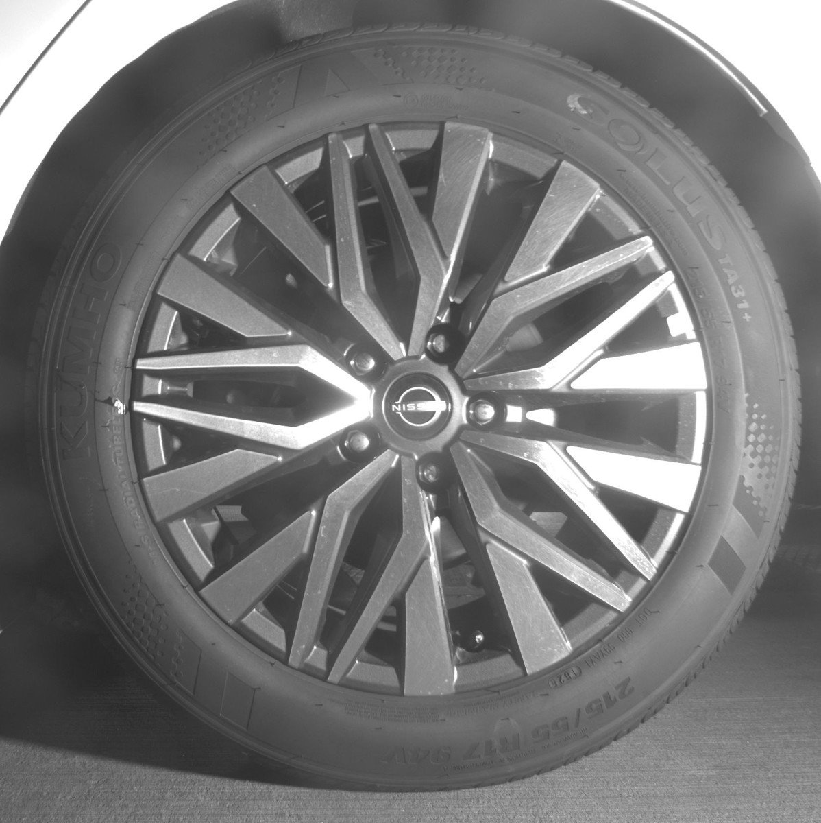 Used 2025 Nissan Altima 2.5 SV image 14