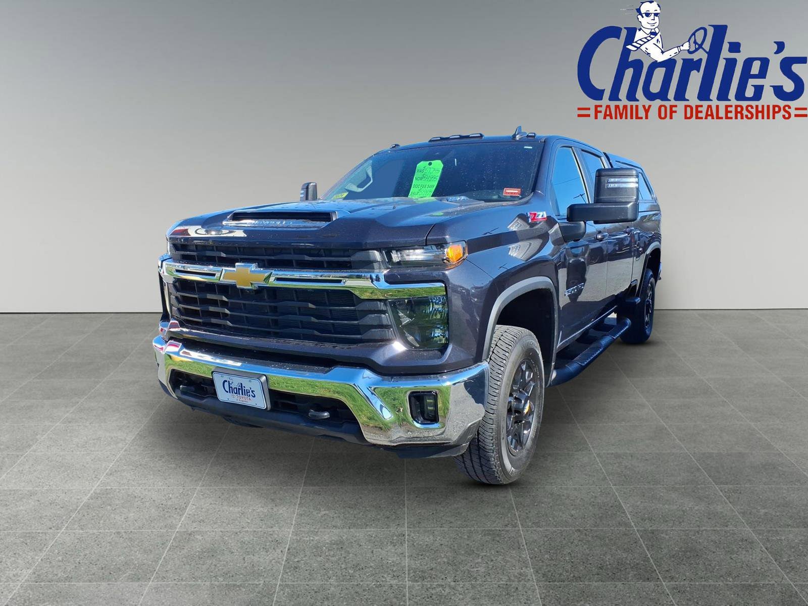 Used 2024 Chevrolet Silverado 2500 LT w/ All Star Edition AWD/4WD image 1