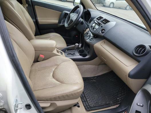 Used 2011 Toyota RAV4 Limited w/ Limited Extra Value Pkg image 8