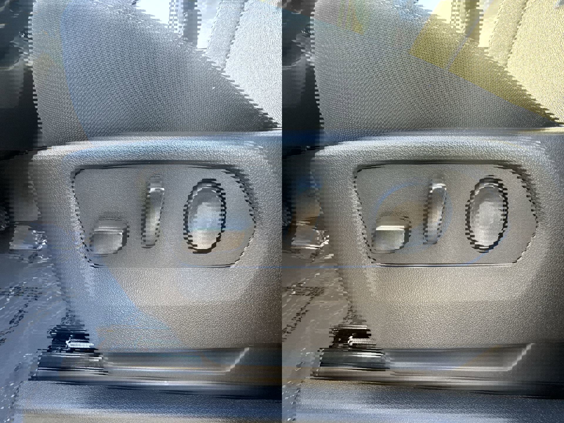 New 2026 GMC Sierra 1500 SLE AWD/4WD image 14