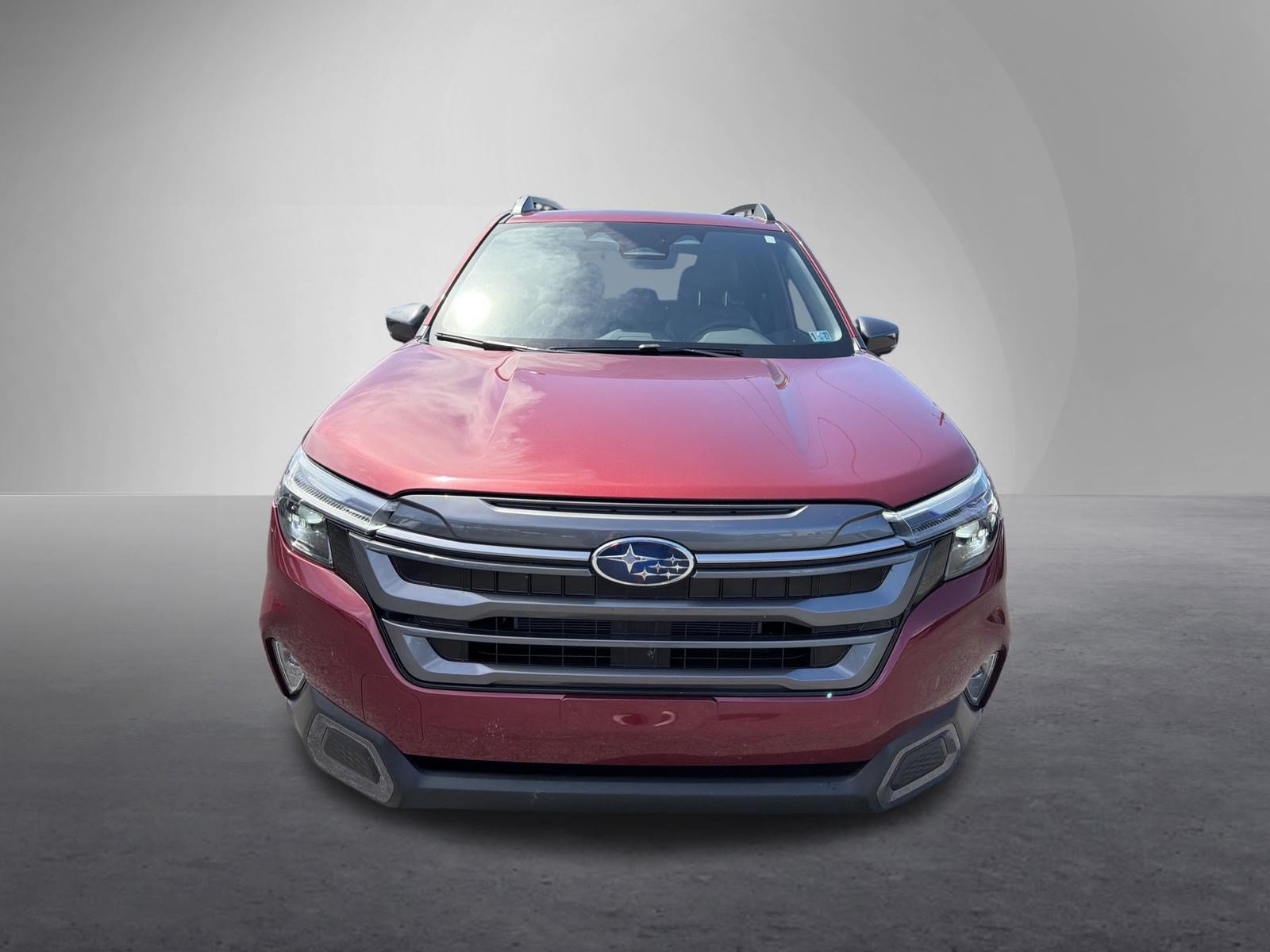 Used 2025 Subaru Forester Limited AWD/4WD image 9