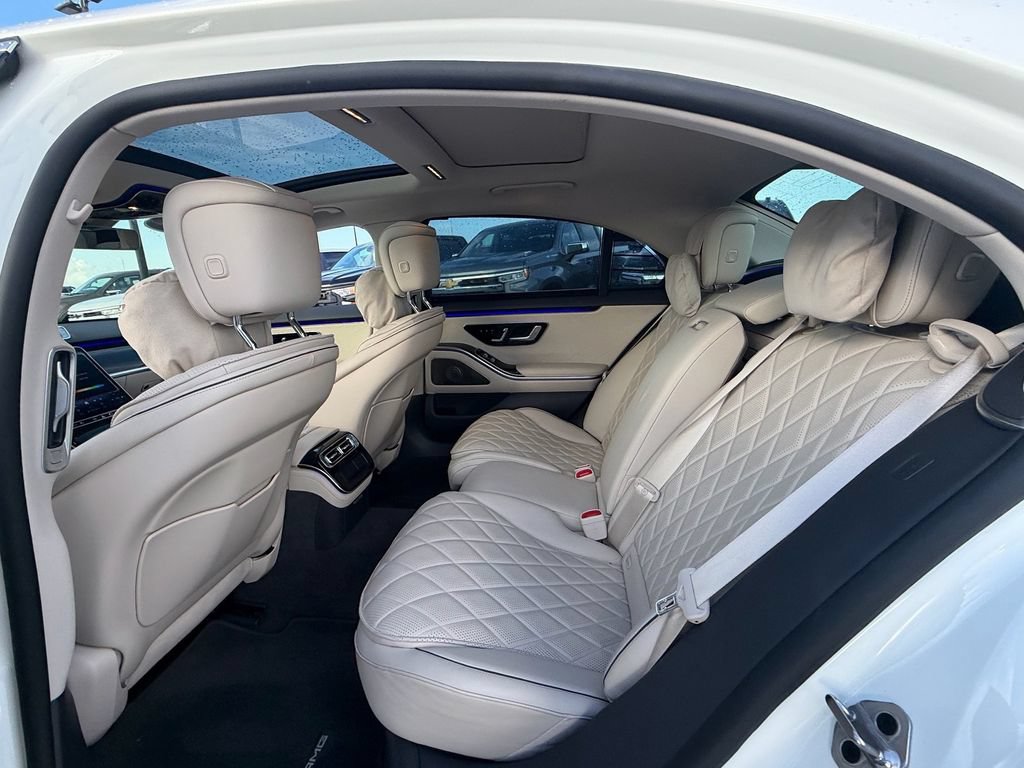 Used 2023 Mercedes-Benz S 580 4MATIC Sedan image 12