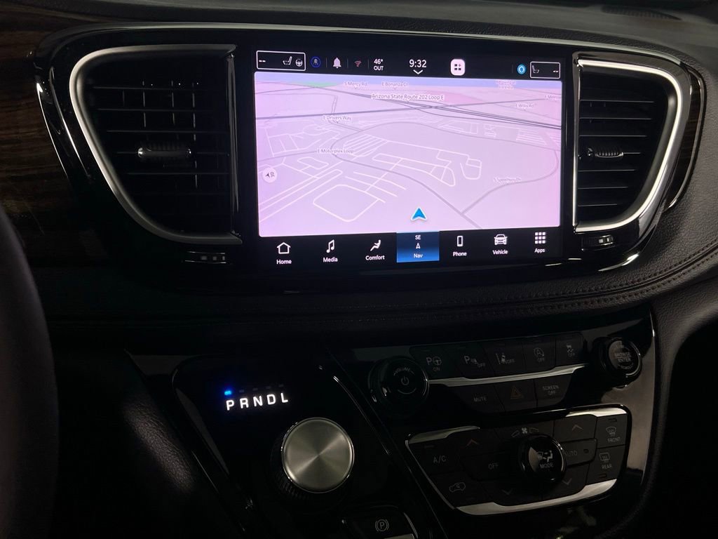 Used 2022 Chrysler Pacifica Pinnacle image 16