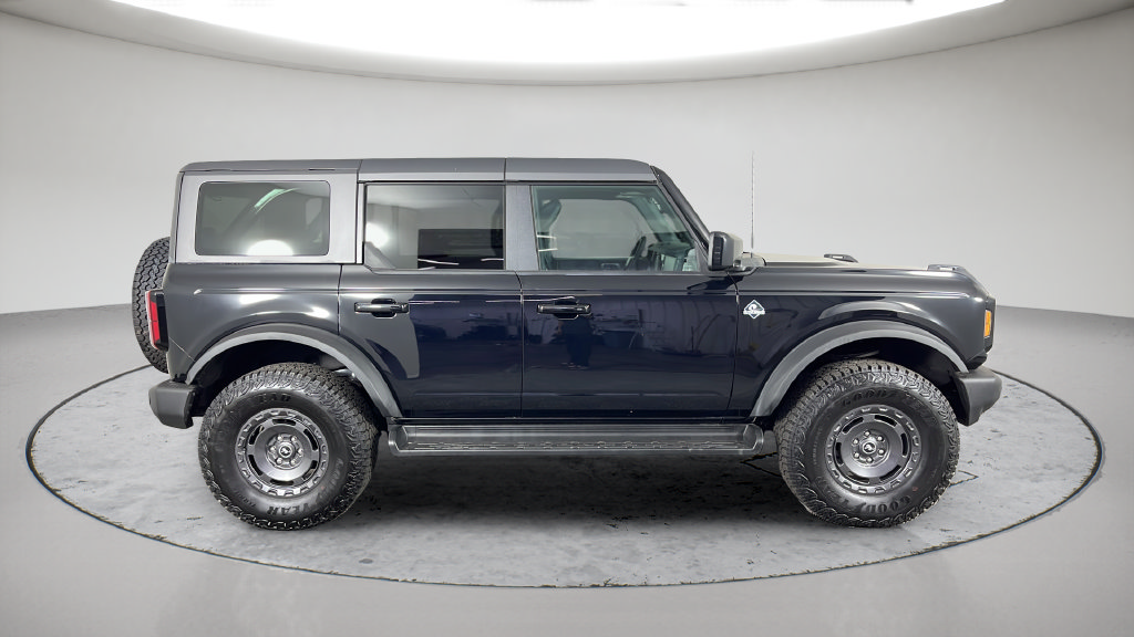 Used 2025 Ford Bronco Outer Banks w/ Sasquatch Package AWD/4WD image 6