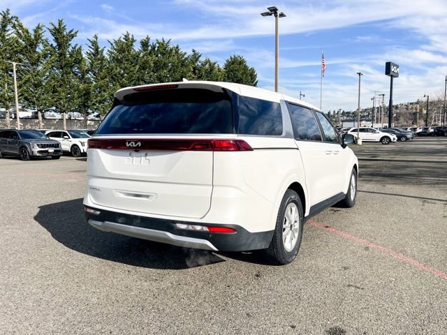 Certified 2024 Kia Carnival LX image 7