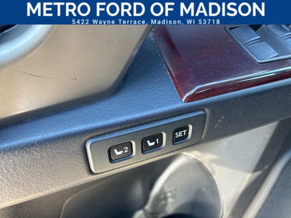 Used 2016 Lexus GX 460 image 11