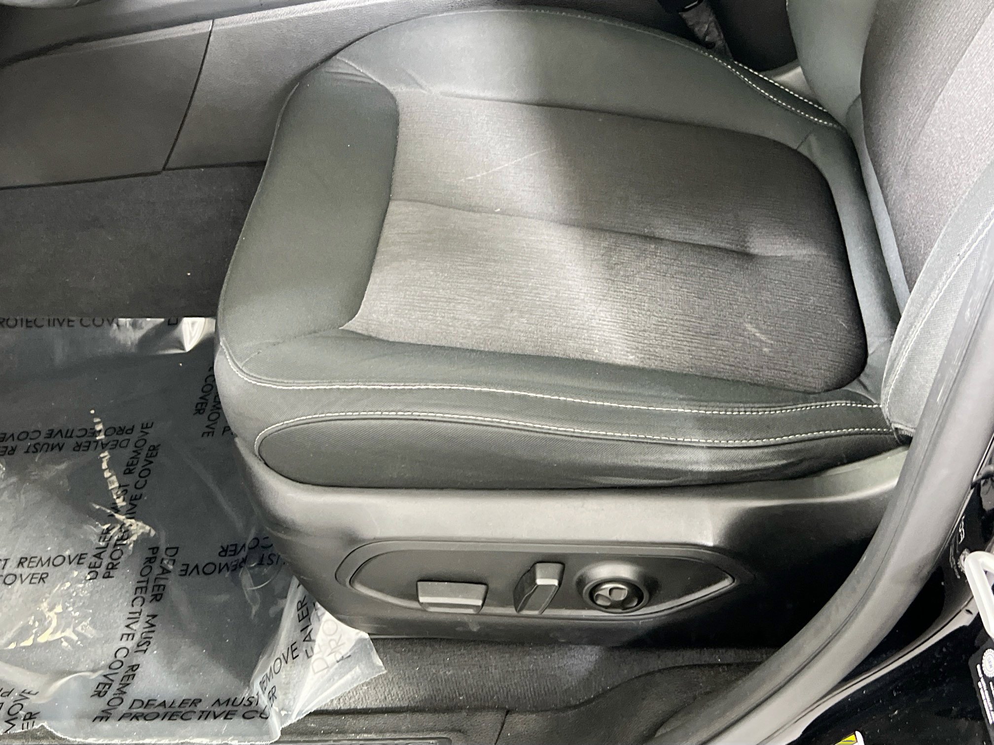 Used 2023 Jeep Grand Cherokee L Laredo w/ Luxury Tech Group I image 18