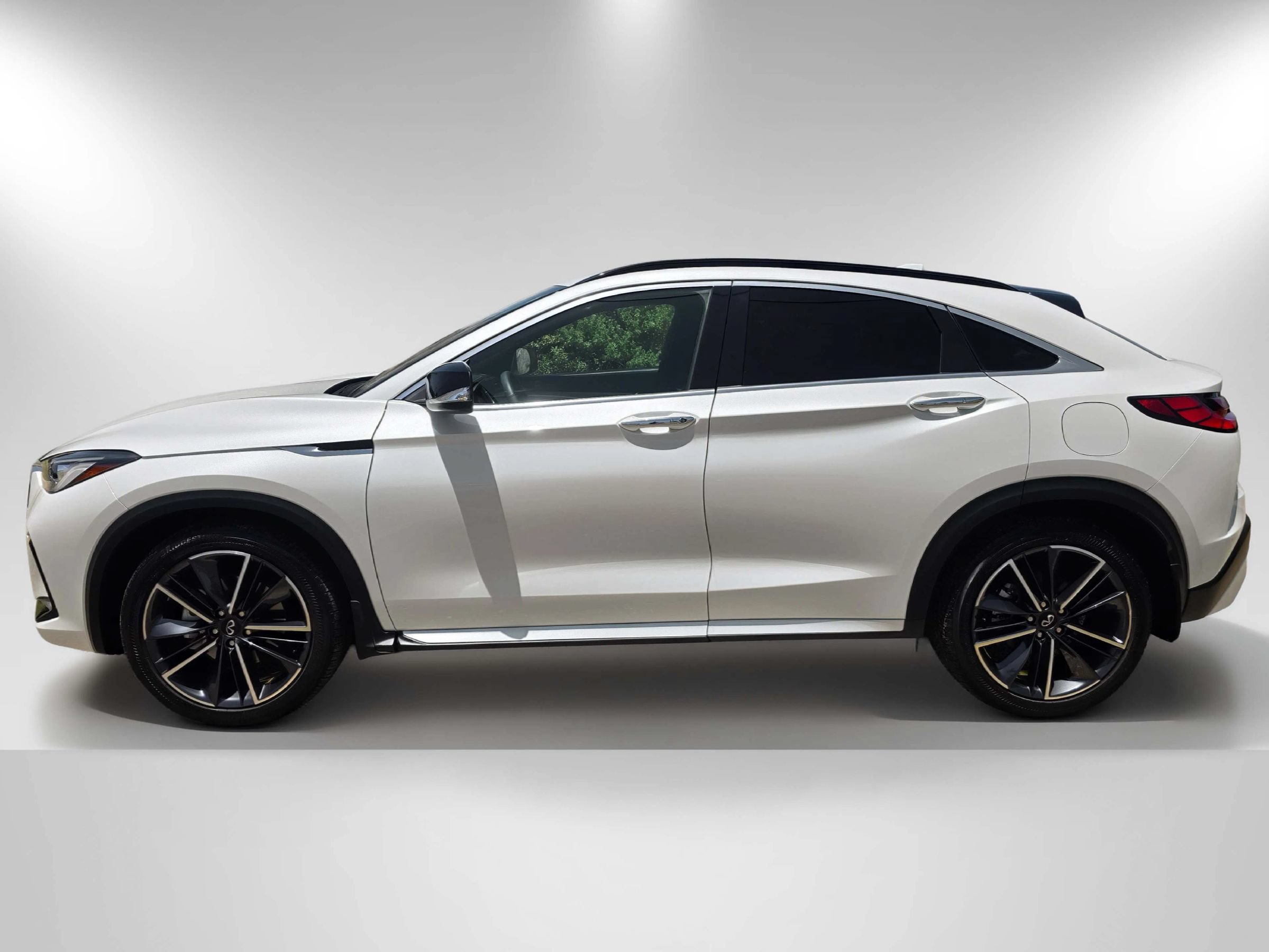 Used 2023 INFINITI QX55 Luxe w/ Cargo Package AWD/4WD image 9