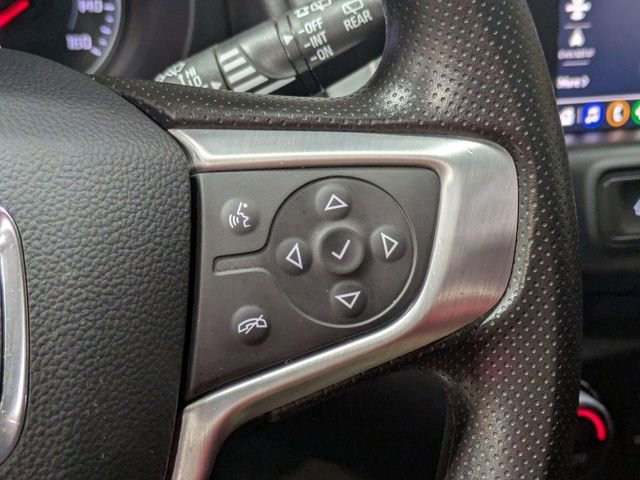 Used 2023 GMC Terrain SLE w/ Driver Convenience Package image 18