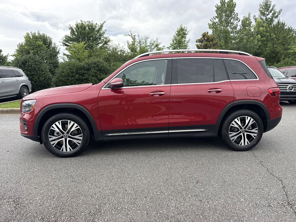 New 2025 Mercedes-Benz GLB 250 image 6