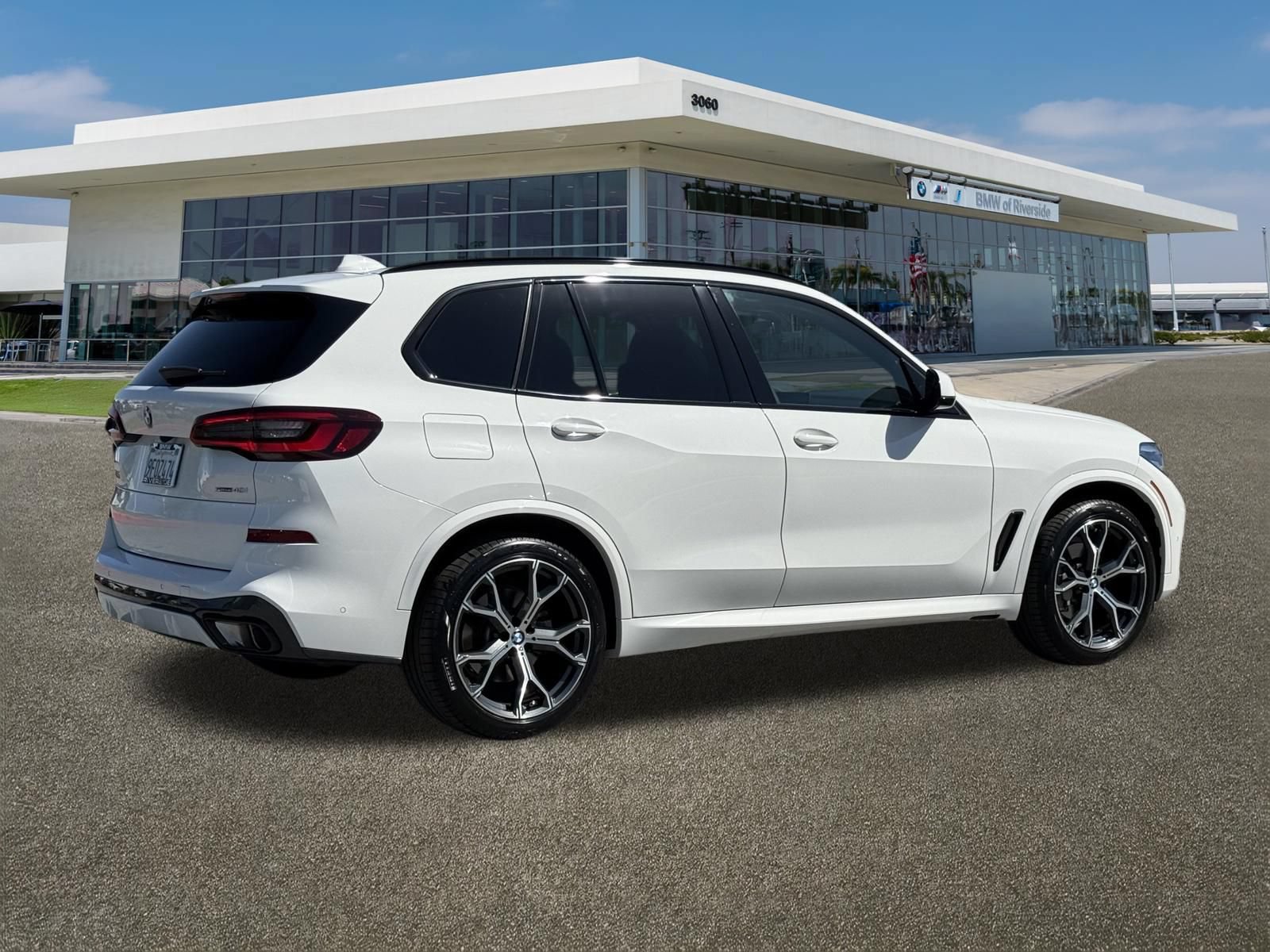Certified 2023 BMW X5 sDrive40i w/ M Sport Package RWD image 11