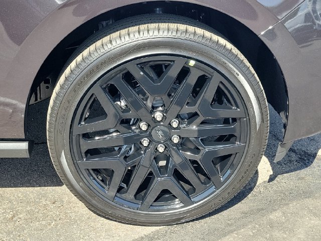New 2027 Ford Expedition Platinum w/ Stealth Performance Package AWD/4WD image 24