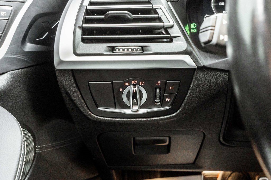 Used 2022 BMW X4 M Base w/ Executive Package image 19