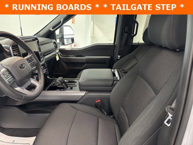New 2025 Ford F150 XLT w/ Equipment Group 302A MID image 5