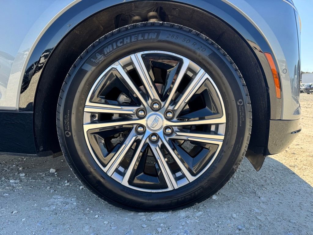 Certified 2024 Cadillac Lyriq Luxury image 18