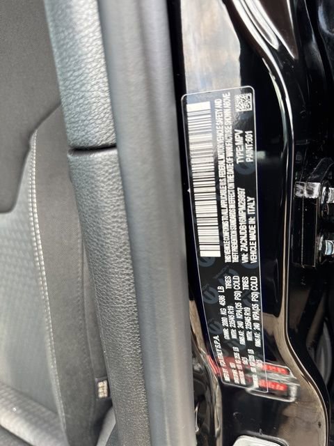 Used 2021 Jeep Renegade Latitude w/ Luxury Group II image 30
