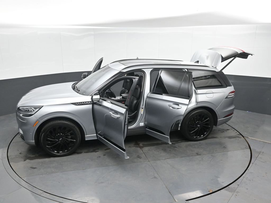 Used 2023 Lincoln Aviator Reserve w/ Equipment Group 201A image 58