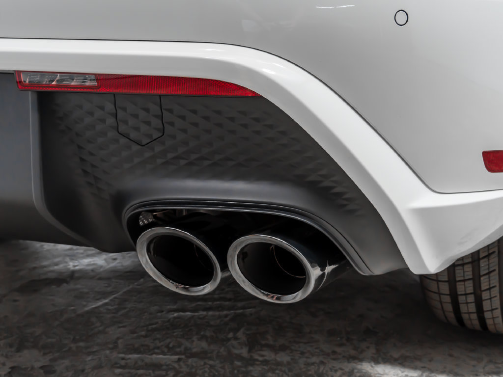 New 2026 Porsche Macan GTS AWD/4WD image 14