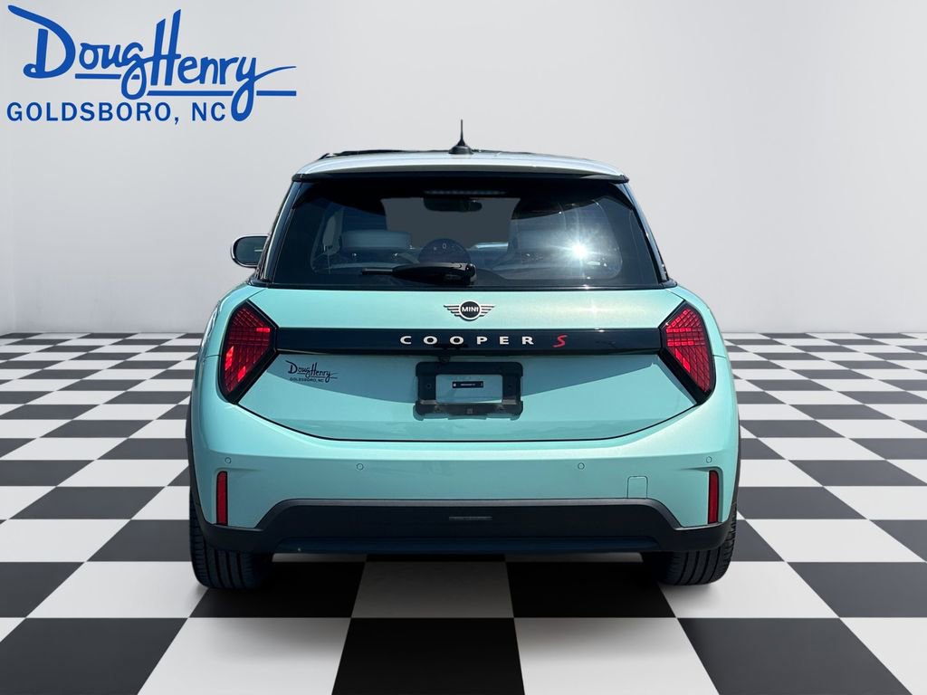 Used 2025 MINI Cooper S FWD image 4
