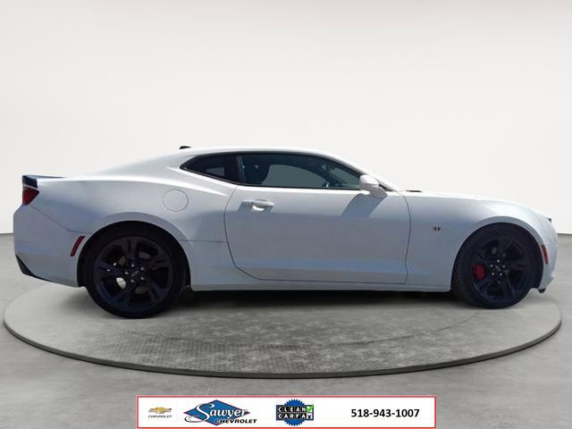 Used 2021 Chevrolet Camaro LT w/ Technology Package RWD image 6