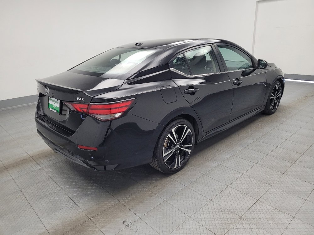 Used 2022 Nissan Sentra SR w/ Trunk Package image 9