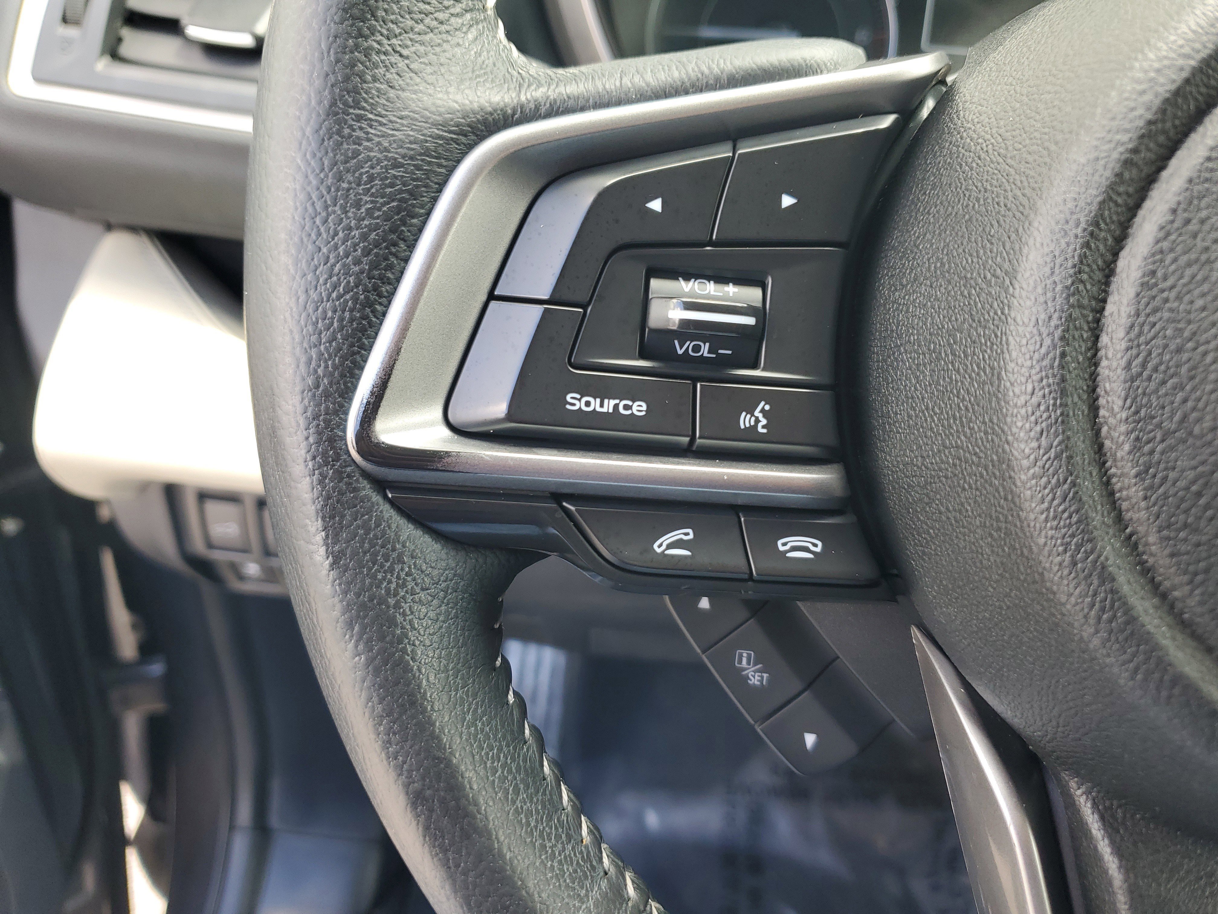 Used 2020 Subaru Ascent Limited w/ Popular Package #3 image 20