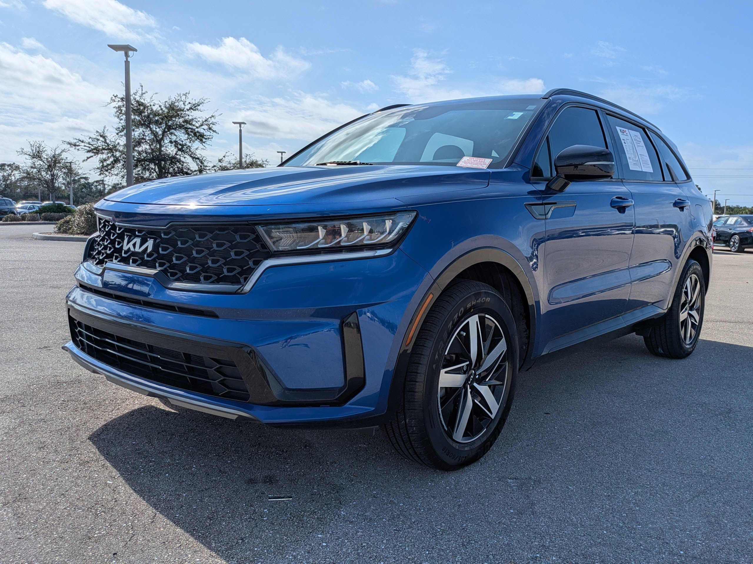 Used 2022 Kia Sorento S image 9