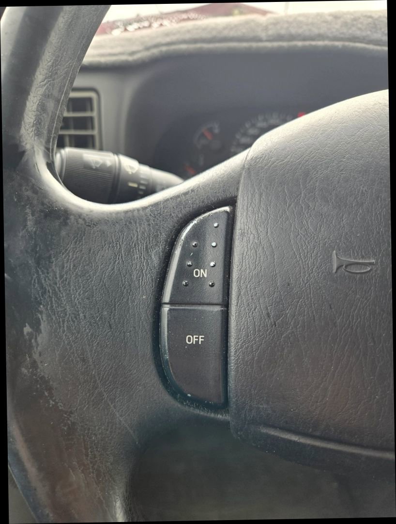 Used 2002 Ford F250 XL RWD image 21