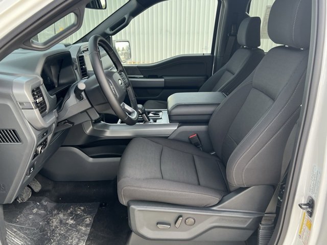 New 2025 Ford F150 XLT w/ Equipment Group 302A MID image 13