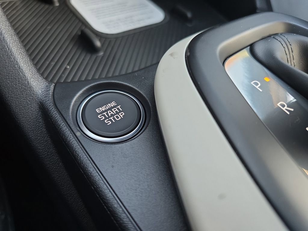 New 2025 Kia K4 GT-Line image 33