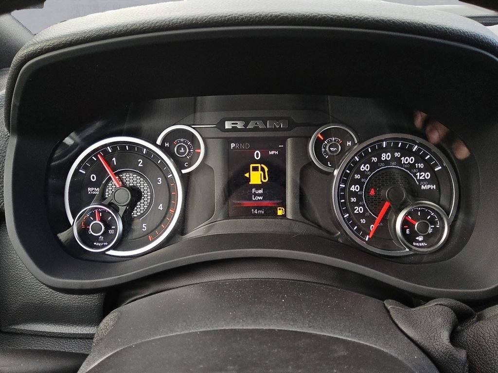 New 2026 RAM 2500 Tradesman AWD/4WD image 29
