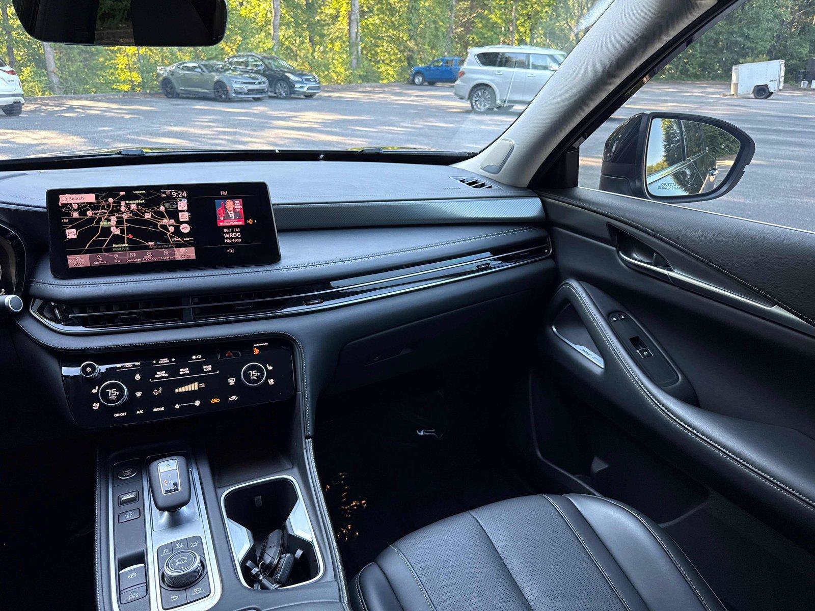 Used 2025 INFINITI QX60 Luxe w/ Cargo Package FWD image 15