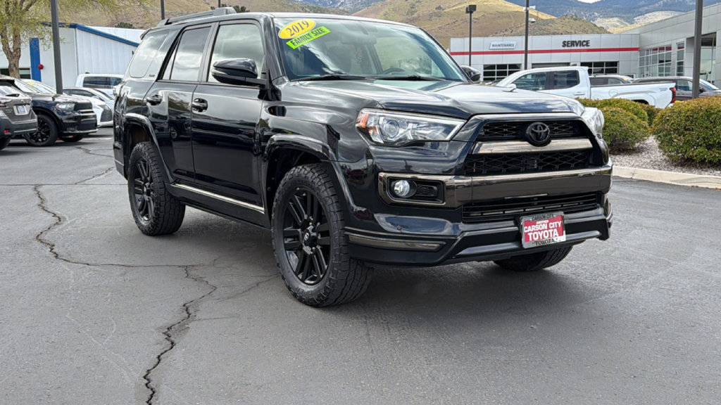 Used 2019 Toyota 4Runner Limited AWD/4WD image 1