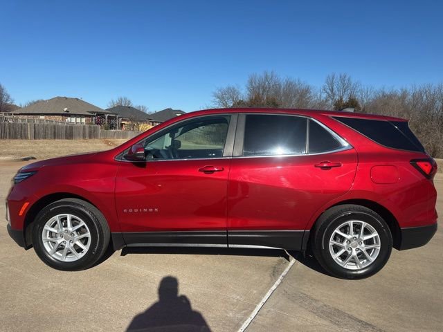 Certified 2024 Chevrolet Equinox LT image 2