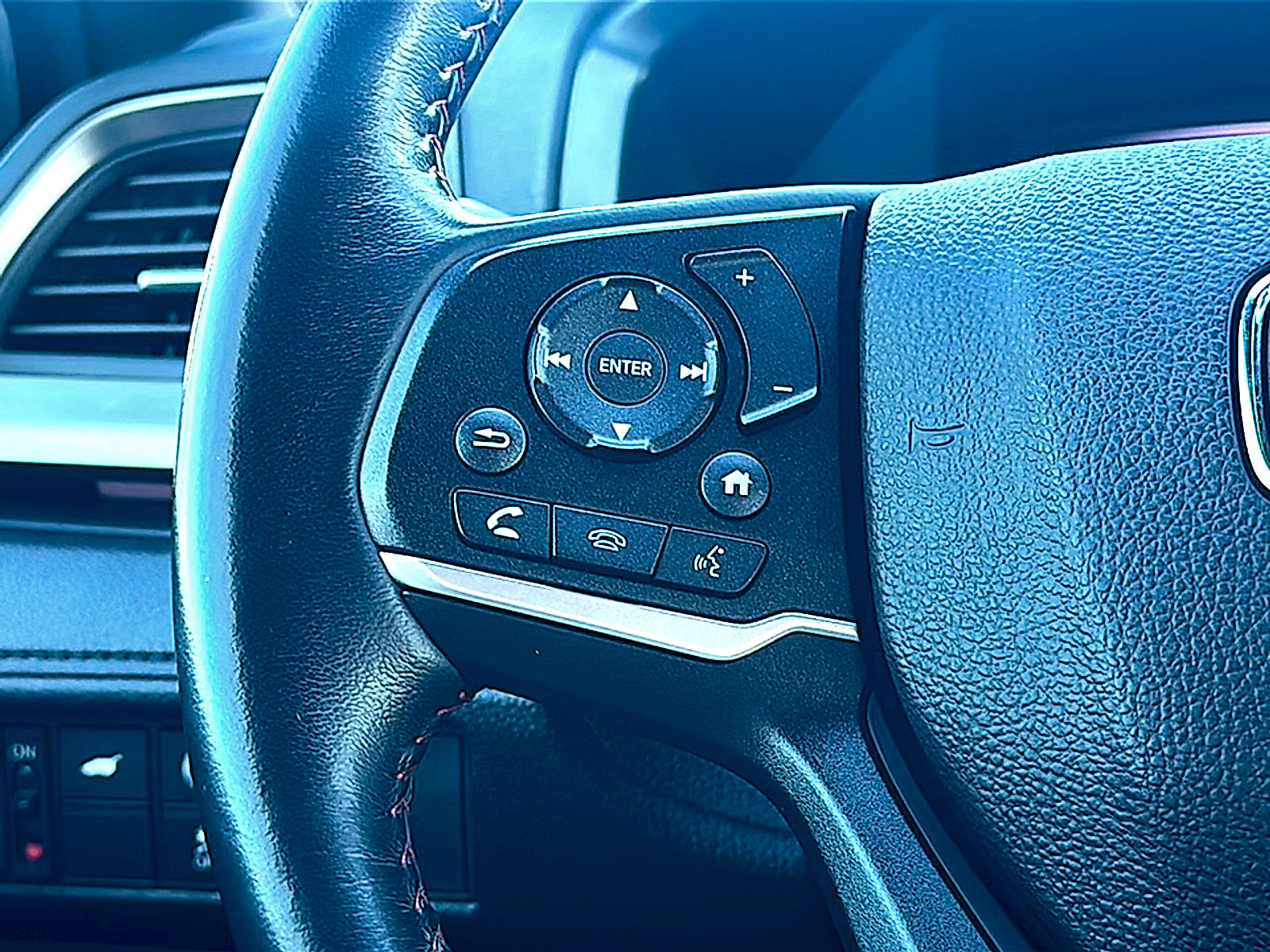 Used 2023 Honda Odyssey Sport image 30