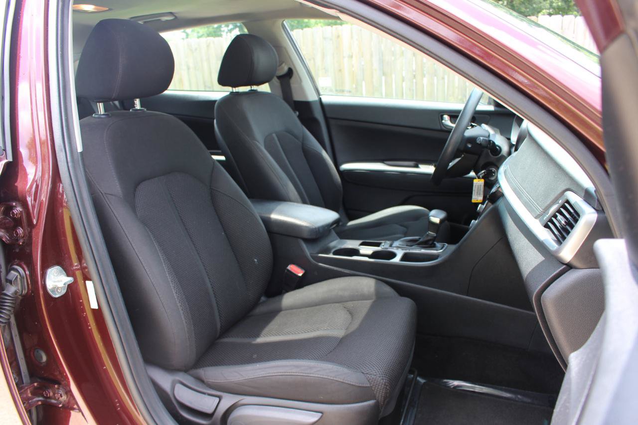 Used 2020 Kia Optima LX FWD image 38