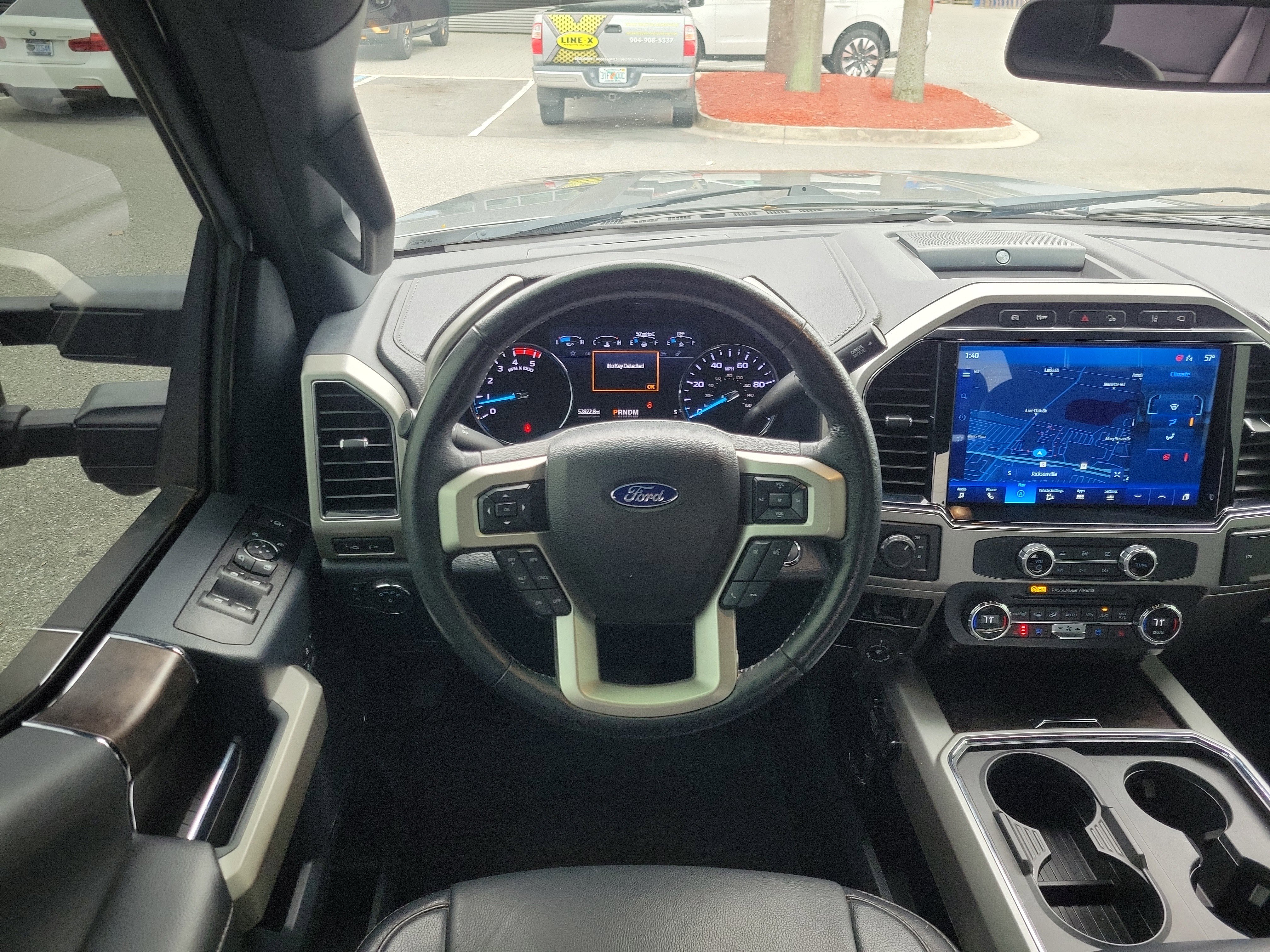 Certified 2022 Ford F250 Lariat w/ Tremor Off-Road Package image 21