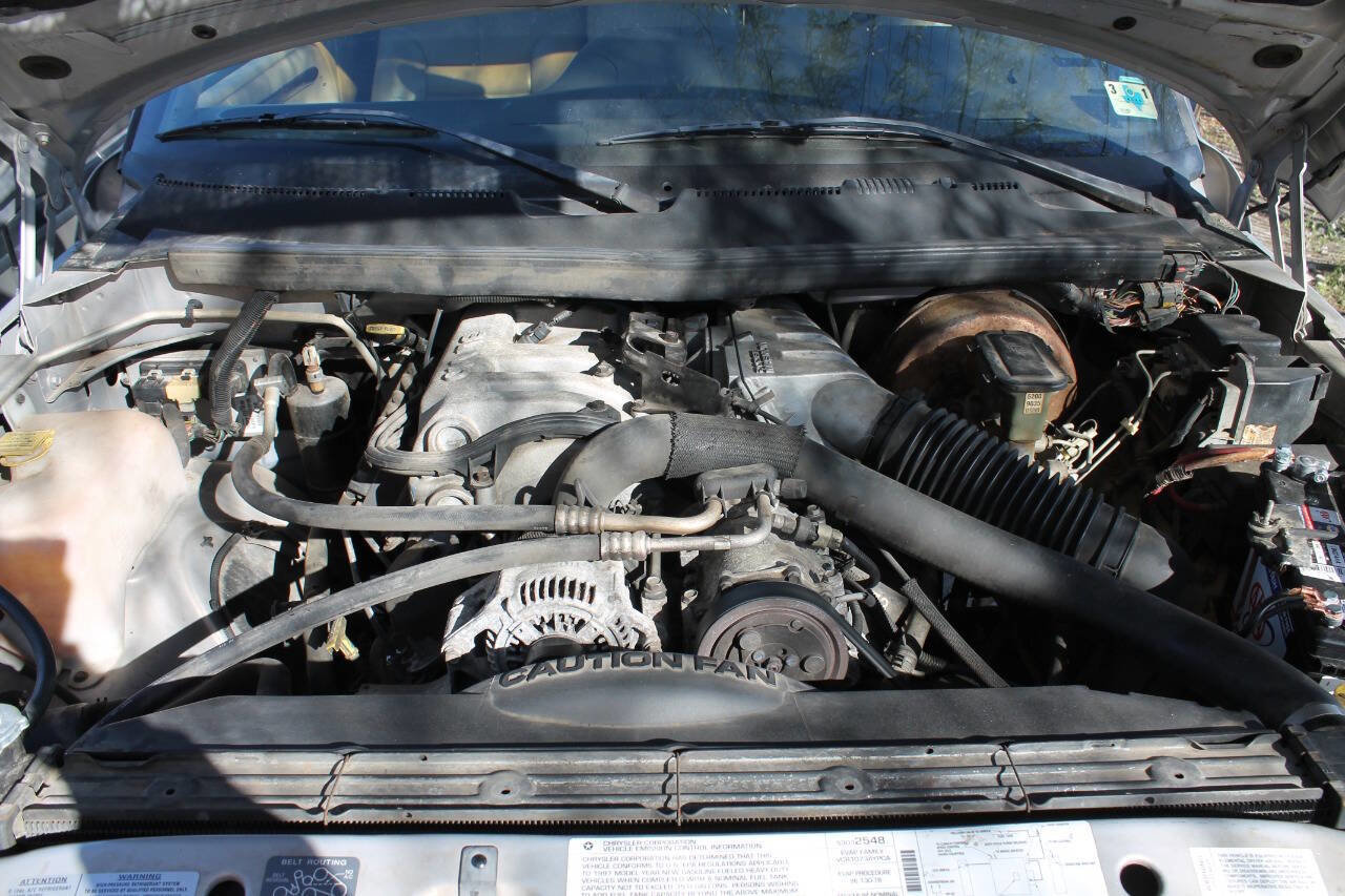 Used 1997 Dodge Ram 2500 Truck 2WD Club Cab image 27