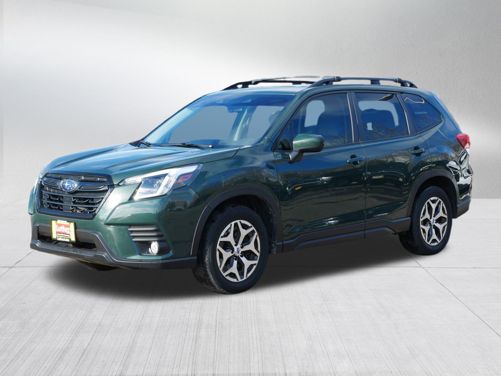 Certified 2022 Subaru Forester Premium image 3