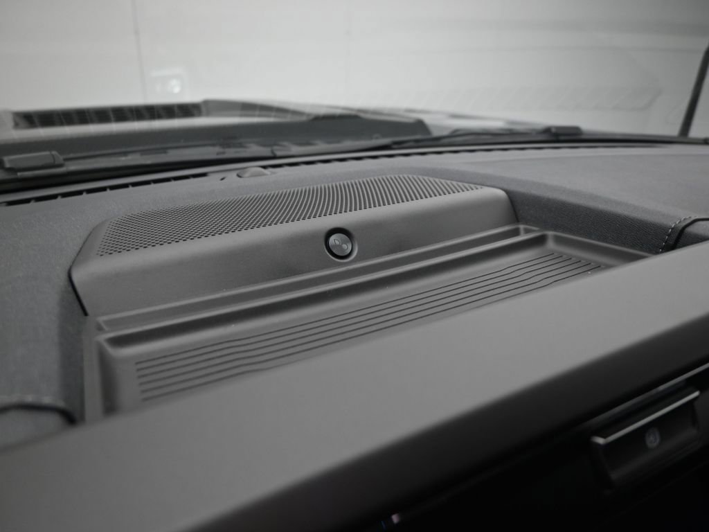 New 2026 Ford F250 Lariat w/ Black Appearance Package image 20